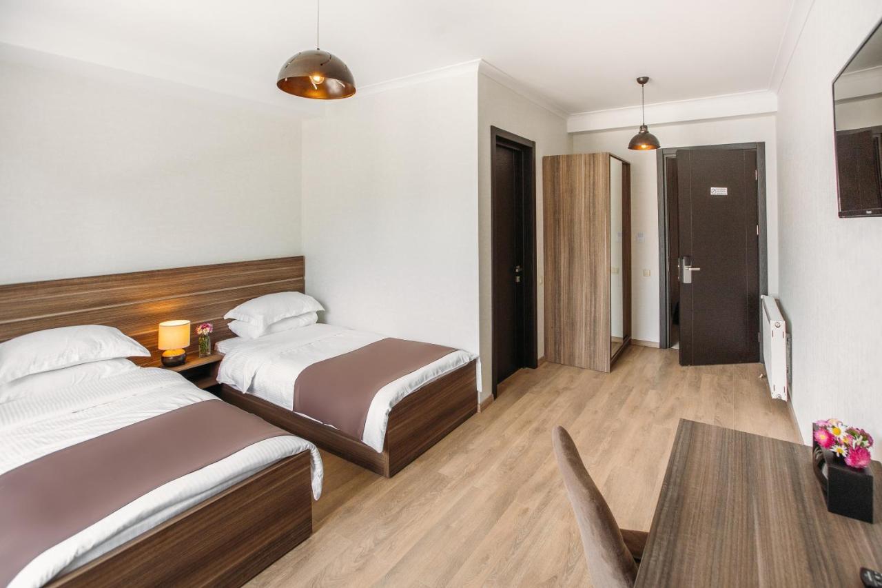 Mount Inn Kazbegi Extérieur photo