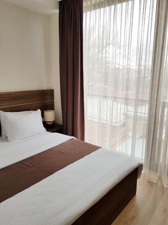 Mount Inn Kazbegi Extérieur photo